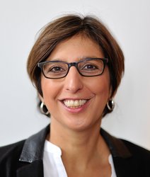 Frau Vanessa Ahuja